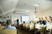 seminar44.jpg